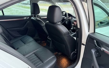 Skoda Octavia, 2018 год, 1 850 000 рублей, 15 фотография