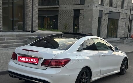 Mercedes-Benz E-Класс, 2014 год, 1 640 000 рублей, 6 фотография
