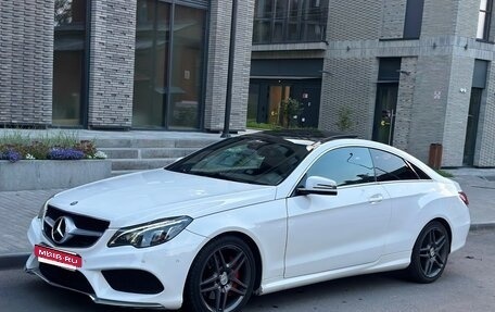 Mercedes-Benz E-Класс, 2014 год, 1 640 000 рублей, 11 фотография