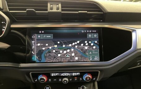Audi Q3, 2022 год, 3 990 900 рублей, 9 фотография