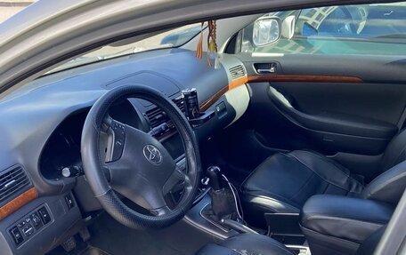 Toyota Avensis III рестайлинг, 2008 год, 900 000 рублей, 5 фотография