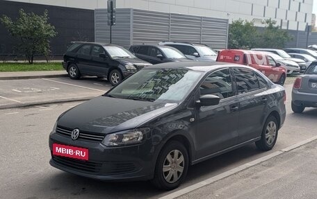 Volkswagen Polo VI (EU Market), 2011 год, 600 000 рублей, 10 фотография