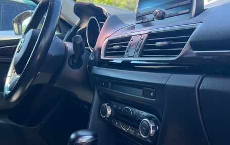 Mazda 3, 2014 год, 1 350 000 рублей, 17 фотография