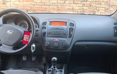 KIA cee'd I рестайлинг, 2007 год, 425 000 рублей, 17 фотография