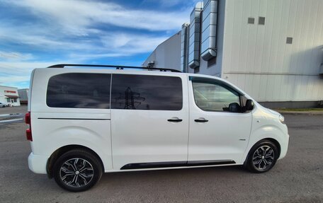 Peugeot Traveller I, 2020 год, 3 600 000 рублей, 5 фотография
