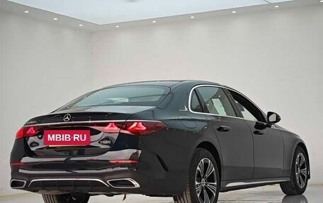 Mercedes-Benz E-Класс, 2026 год, 7 111 999 рублей, 4 фотография