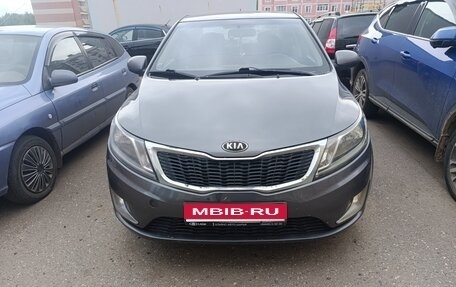 KIA Rio III рестайлинг, 2013 год, 650 000 рублей, 2 фотография