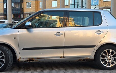 Skoda Fabia II, 2008 год, 330 000 рублей, 2 фотография