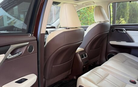 Lexus RX IV рестайлинг, 2017 год, 3 650 000 рублей, 15 фотография