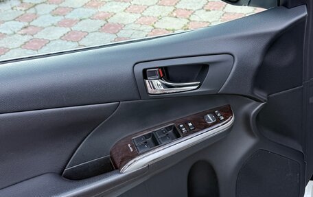 Toyota Camry, 2017 год, 1 990 000 рублей, 30 фотография