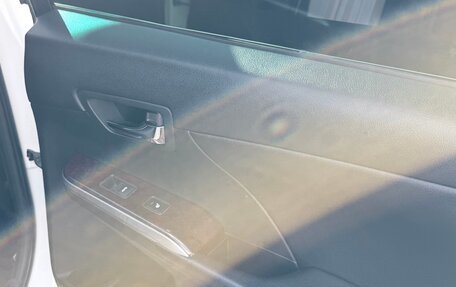 Toyota Camry, 2017 год, 1 990 000 рублей, 22 фотография