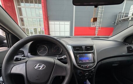 Hyundai Solaris II рестайлинг, 2015 год, 1 000 050 рублей, 10 фотография