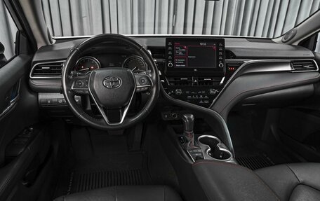Toyota Camry, 2022 год, 3 350 111 рублей, 6 фотография