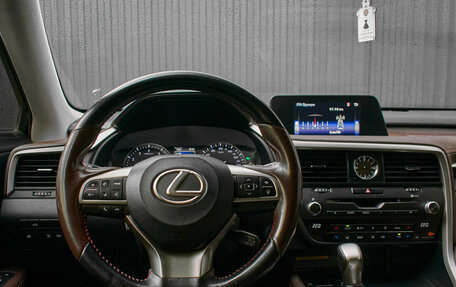 Lexus RX IV рестайлинг, 2018 год, 4 200 000 рублей, 12 фотография