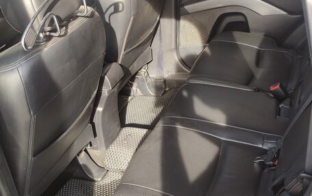 Mitsubishi Outlander III рестайлинг 3, 2007 год, 1 200 000 рублей, 8 фотография