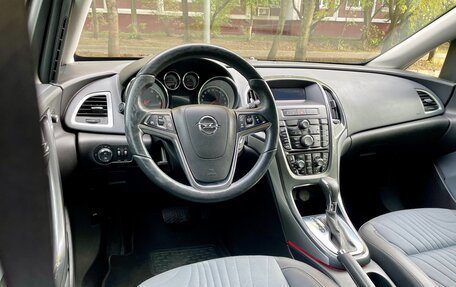 Opel Astra J, 2013 год, 1 075 000 рублей, 15 фотография