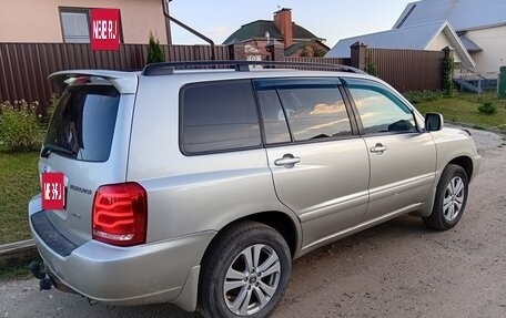 Toyota Highlander III, 2002 год, 990 000 рублей, 4 фотография