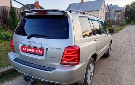 Toyota Highlander III, 2002 год, 990 000 рублей, 5 фотография