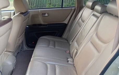 Toyota Highlander III, 2002 год, 990 000 рублей, 11 фотография