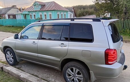 Toyota Highlander III, 2002 год, 990 000 рублей, 7 фотография