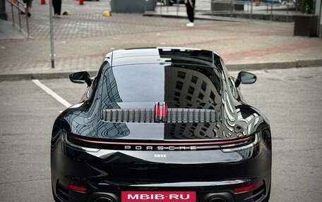 Porsche 911, 2019 год, 14 975 000 рублей, 6 фотография