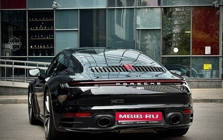 Porsche 911, 2019 год, 14 975 000 рублей, 11 фотография