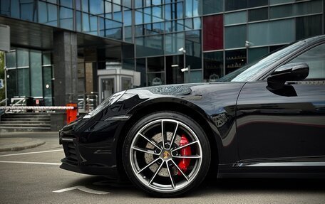 Porsche 911, 2019 год, 14 975 000 рублей, 17 фотография