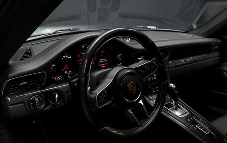 Porsche 911, 2016 год, 15 500 000 рублей, 25 фотография