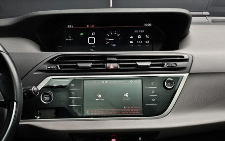 Citroen C4 Picasso II рестайлинг, 2018 год, 1 900 000 рублей, 15 фотография