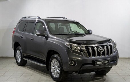 Toyota Land Cruiser Prado 150 рестайлинг 2, 2016 год, 3 750 000 рублей, 10 фотография