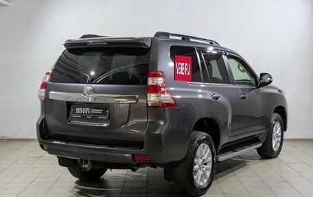 Toyota Land Cruiser Prado 150 рестайлинг 2, 2016 год, 3 750 000 рублей, 14 фотография