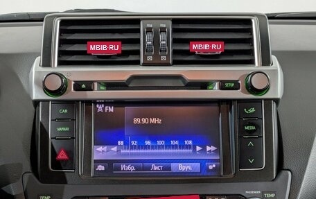 Toyota Land Cruiser Prado 150 рестайлинг 2, 2016 год, 3 750 000 рублей, 26 фотография