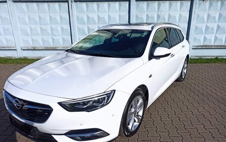 Opel Insignia II рестайлинг, 2017 год, 1 450 000 рублей, 1 фотография