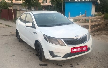 KIA Rio III рестайлинг, 2014 год, 370 000 рублей, 2 фотография