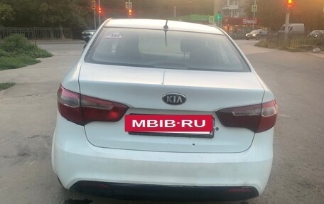 KIA Rio III рестайлинг, 2014 год, 370 000 рублей, 3 фотография