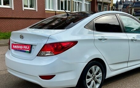 Hyundai Solaris II рестайлинг, 2011 год, 680 000 рублей, 9 фотография