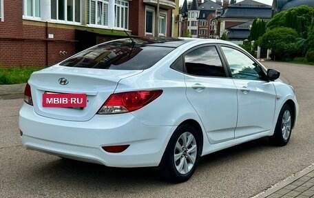 Hyundai Solaris II рестайлинг, 2011 год, 680 000 рублей, 8 фотография