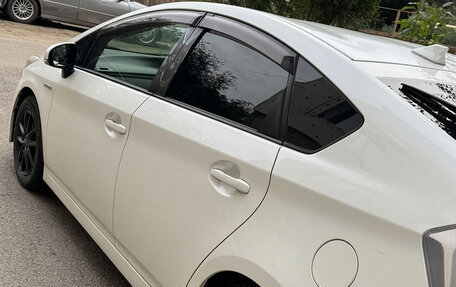 Toyota Prius, 2011 год, 900 000 рублей, 7 фотография