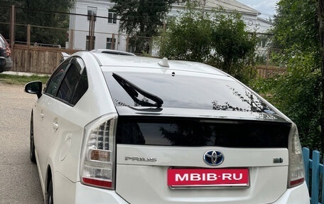 Toyota Prius, 2011 год, 900 000 рублей, 5 фотография