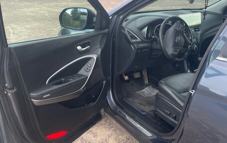 Hyundai Santa Fe III рестайлинг, 2018 год, 2 250 000 рублей, 14 фотография