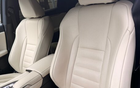 Lexus RX IV рестайлинг, 2019 год, 4 150 000 рублей, 4 фотография