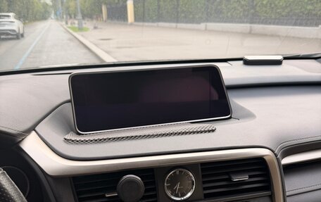 Lexus RX IV рестайлинг, 2019 год, 4 150 000 рублей, 7 фотография