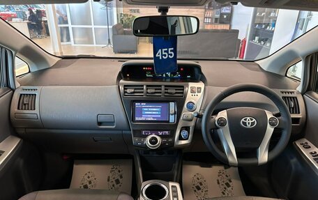 Toyota Prius Alpha I (ZVW40/41), 2012 год, 1 399 000 рублей, 16 фотография