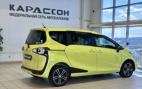 Toyota Sienta II, 2017 год, 1 199 000 рублей, 2 фотография