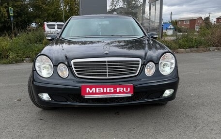Mercedes-Benz E-Класс, 2002 год, 890 000 рублей, 2 фотография