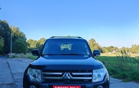 Mitsubishi Pajero IV, 2010 год, 2 300 000 рублей, 1 фотография