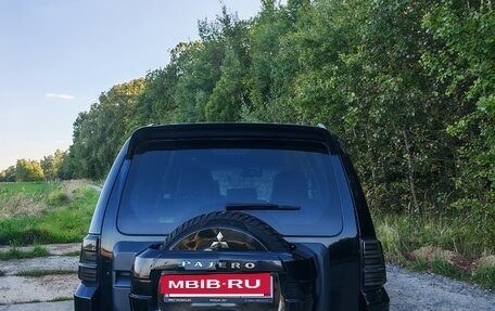 Mitsubishi Pajero IV, 2010 год, 2 300 000 рублей, 2 фотография