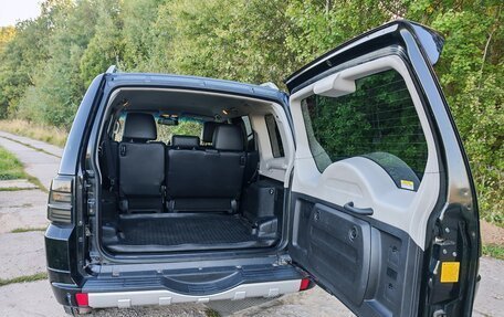 Mitsubishi Pajero IV, 2010 год, 2 300 000 рублей, 7 фотография