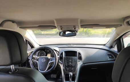 Opel Astra J, 2011 год, 620 000 рублей, 6 фотография