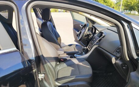 Opel Astra J, 2011 год, 620 000 рублей, 7 фотография